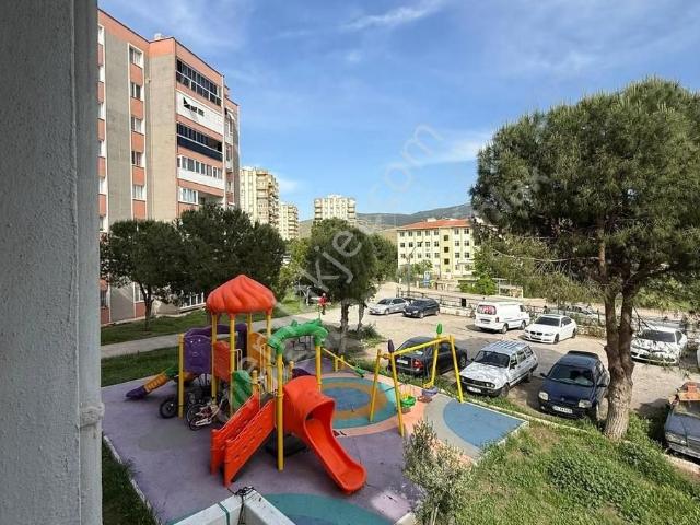 Egekent 2'de Satılık 3+1 Daire: 115m², Site İçinde, 1. Kat