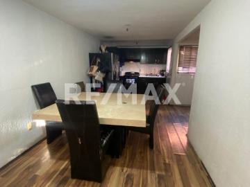 EGH_SE RENTA CASA EN CONDOMINIO EN HACIENDA DE JARDIN II TULTEPEC EDO DE MEX