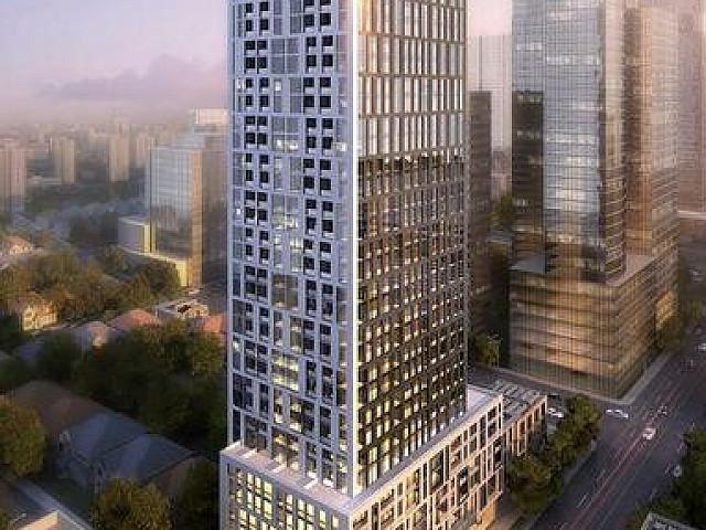 Eglington Ave E & Dunfield Ave Pre Construction 90 Eglinton Aven