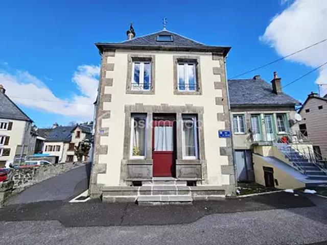 Egliseneuve d'Entraigues 63850 Achat / Vente maison 4 pièces t4