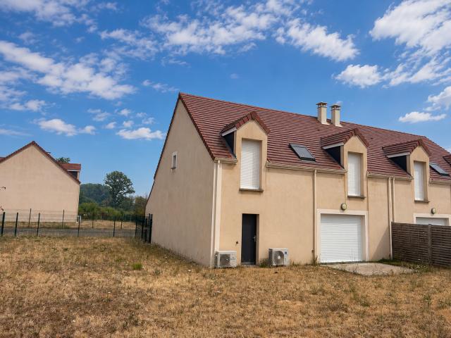 Éguzon Chantôme Location Maison 36