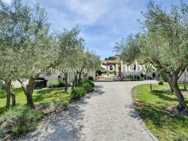 EGUILLES, maison à vendre, 8 pièces, 230 m²