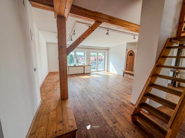 Edmunda Biernackiego 110 m², Kraków