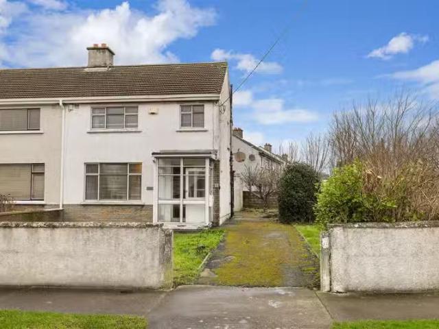 Edmona, 11 Lorcan Avenue, Santry, Dublin 9, D09 EV61