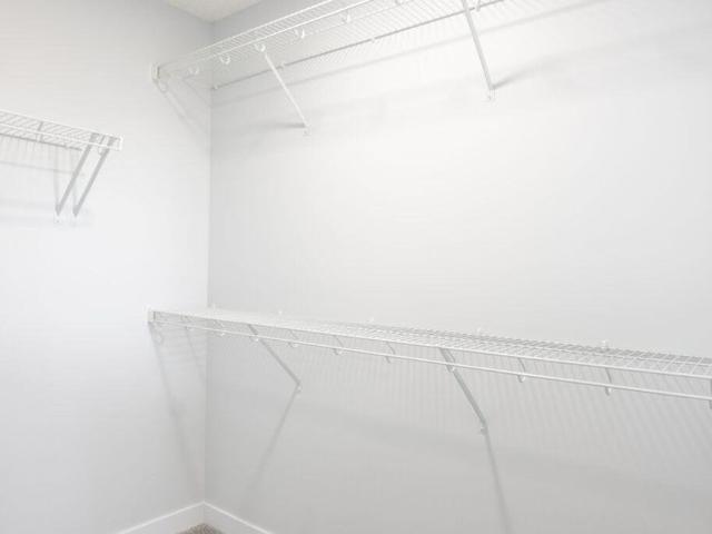 Edmonton Unfurnished townhouse Rental in Cavanagh Energy efficient built half duplex home
