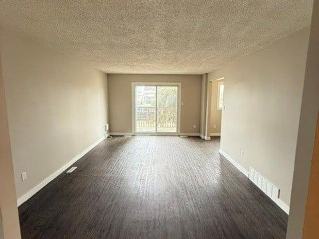 Edmonton Unfurnished Condo Rental in Delton 3 Bedroom Two Story Suite in the heart of Delton
