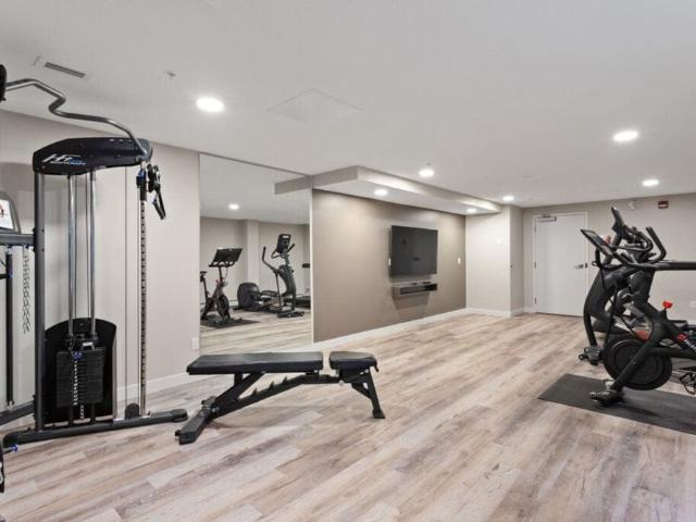 Edmonton Unfurnished Condo Rental in Queen Alexandra UNFURNISHED 1 Bedroom In Amazing Location Close to Whyte Ave & U of A!