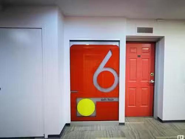 Edmonton, AB, T5J 1R9 condo for sale Listing ID E4425967