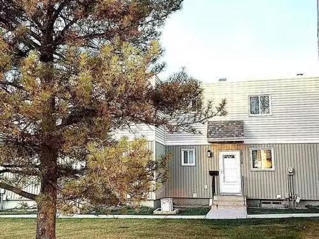 Edmonton, AB, T5T 1S4 townhouse for sale Listing ID E4412489