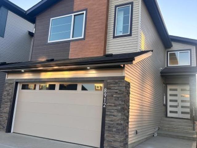 Edmonton, AB, T6X 3E6 house for sale | Listing ID E4497 | Royal LePage