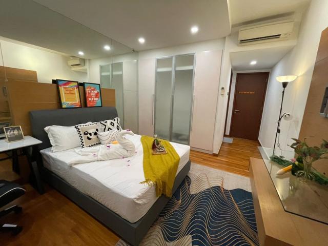 Edelweiss Park Condo Condominium Room Rental, $1,586, 1 Bed 1 Bath 250 sqft $6.34 psf