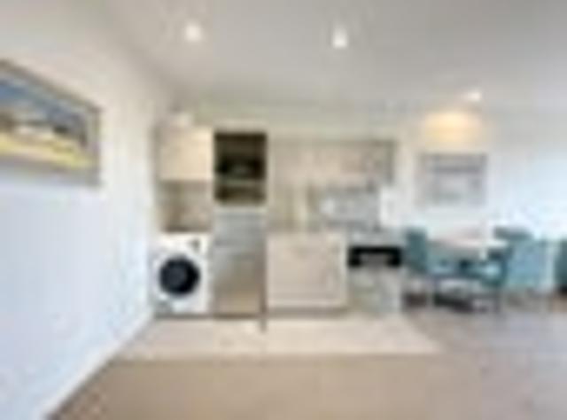 Eden Terrace, 1 bedroom, $490 pw
