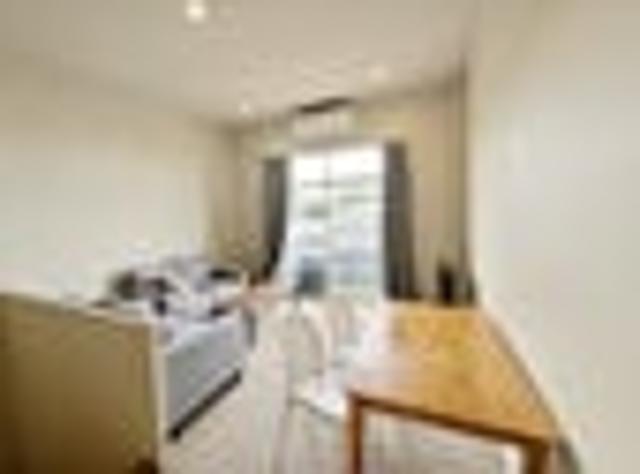 Eden Terrace, 2 bedrooms, $570 pw