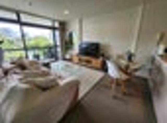 Eden Terrace, 2 bedrooms, $650 pw
