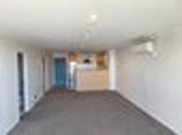 Eden Terrace, 2 bedrooms, $620 pw
