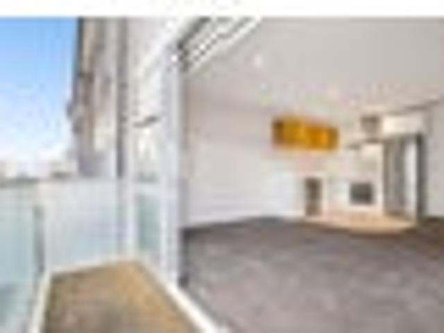 Eden Terrace, 2 bedrooms, $695 pw