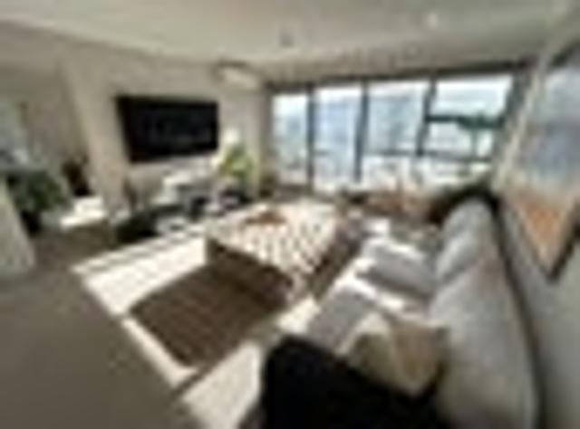 Eden Terrace, 2 bedrooms, $700 pw