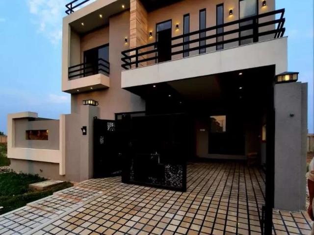 Eden Valley F block7.2 Marla Urgent sale Faisalabad ID 09473