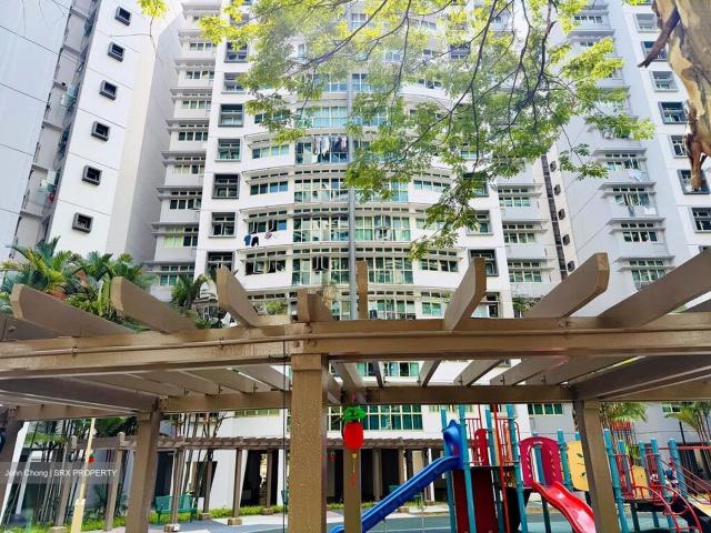 Edgefield Plains Punggol, HDB Executive