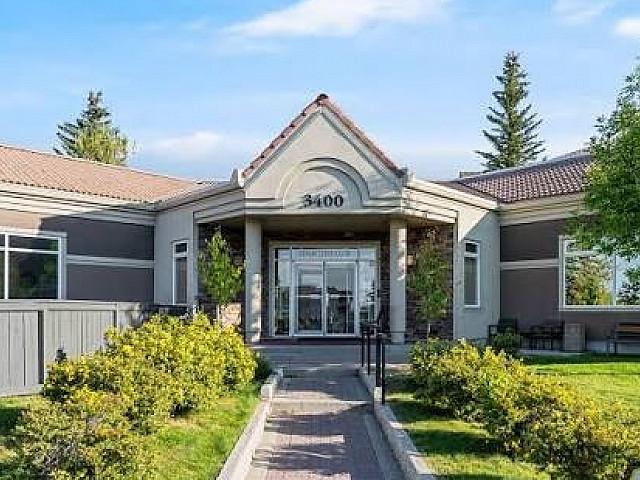 Edgemont 1 Bedroom Condo With Mountain View