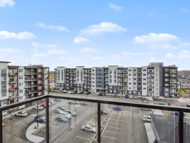 Edgemont Flats 2 Bedroom Apartment for Rent at 5315 Edgemont Blvd Nw, Edmonton, AB T6M 3B3