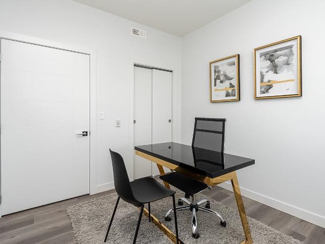 Edgemont Flats 3 Bedroom Apartment for Rent at 5315 Edgemont Blvd Nw, Edmonton, AB T6M 3B3