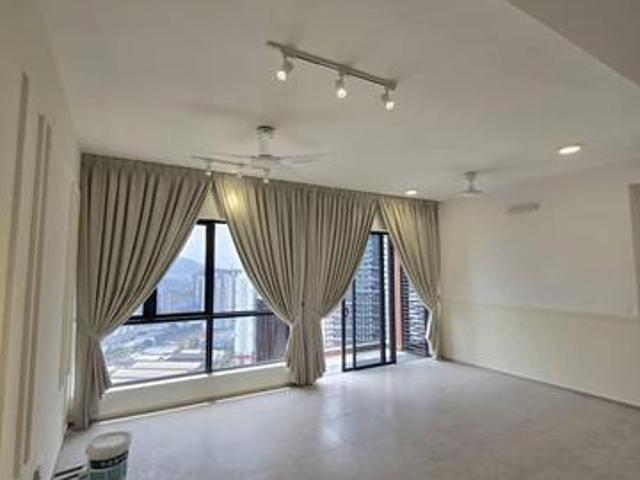 Edgewood 3 Room Partially Furnished For Rent