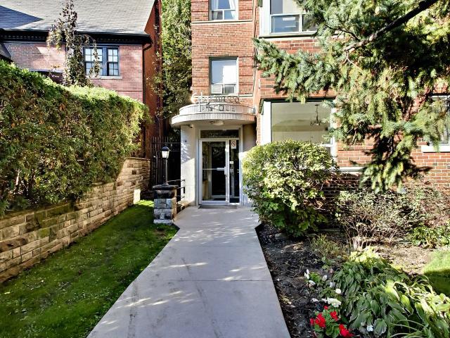 Edgewood Terrace 1 Bedroom Apartment for Rent at 14 Chatsworth Dr, Toronto, ON M4R 1R5 Lytton Park