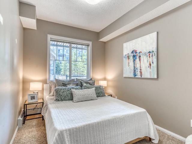 Edgewater 2 Bedroom Apartment for Rent at 8515 106a Ave Nw, Edmonton, AB T5H 0K7 Boyle Street