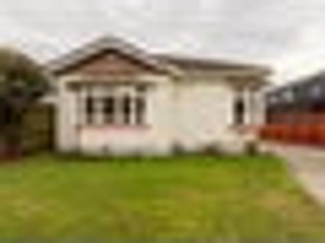Edgeware, 4 bedrooms, $650 pw