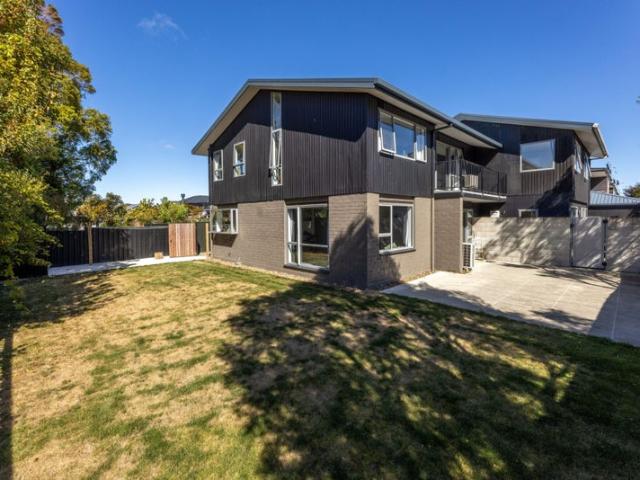 edgeware, 5 bedrooms