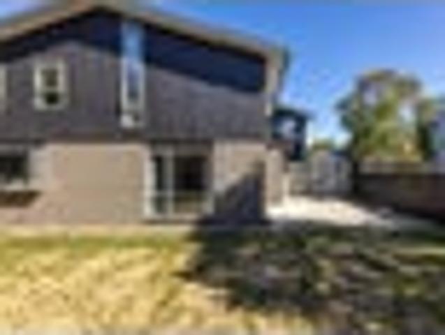 Edgeware, 5 bedrooms, $925 pw