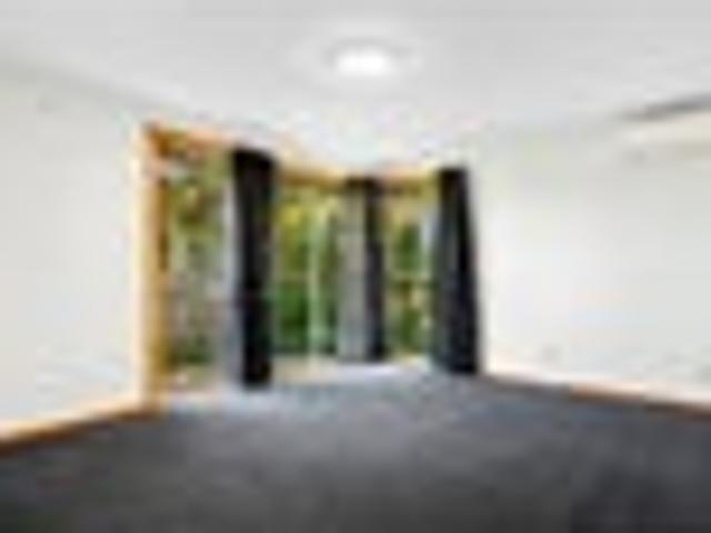 Edgeware, 2 bedrooms, $465 pw