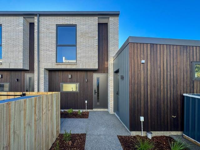 edgeware, 2 bedrooms