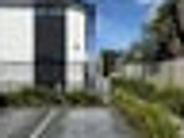 Edgeware, 2 bedrooms, $590 pw