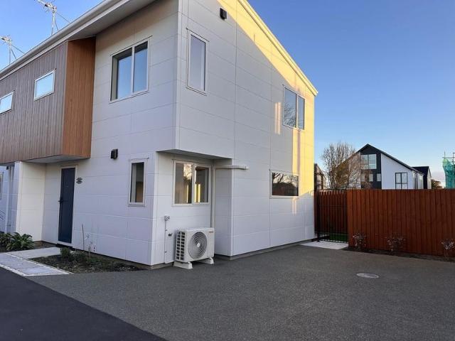 edgeware, 2 bedrooms