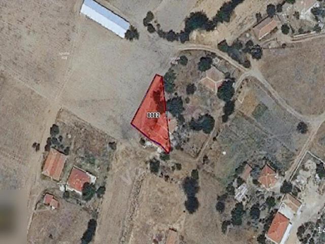EDİRNE UZUNKÖPRÜ KURTBEY DE MÜSTAKİL EV VE ARSASI 485,41 M2