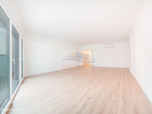 Edifcio Cruzeiro, Apartamento T3 Novo a estrear com Garagem!