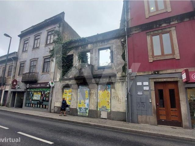 Edifcio para reconstruir | timo investimento | Centro da Pvoa de Va