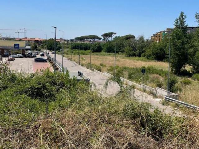 Edificabile di 3400mq