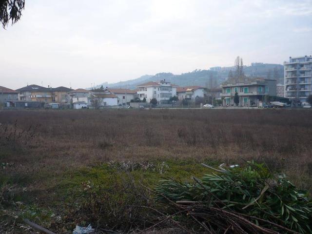 Edificabile in vendita a Alba Adriatica