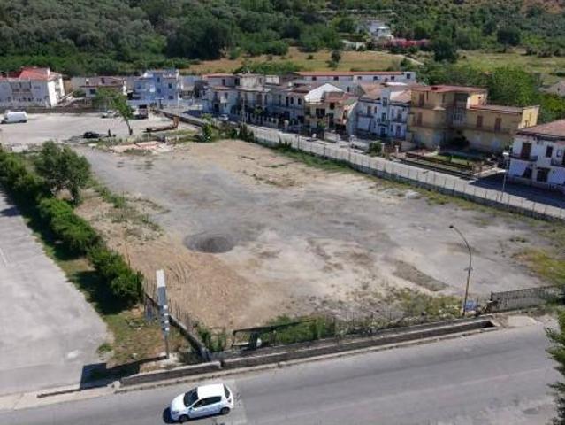 Edificabile in via nazionale appia