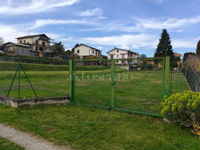 Edificabile Residenziali di 1000 mq a Centro Sumirago