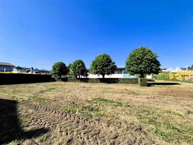 Edificabile Residenziali di 2100 mq a Arconi Cantù