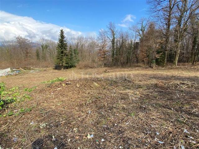 Edificabile Residenziali di 2500 mq a Pradaccio Cadegliano Viconago
