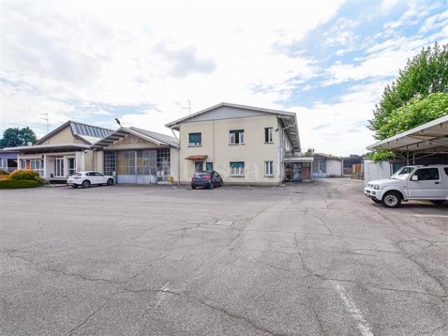 Edificabile Residenziali di 4300 mq a Vighizzolo, Cascina Varenna Cantù