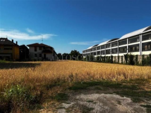 Edificabile Residenziali di 600 mq a Redentore, Madonna Regina Busto Arsizio