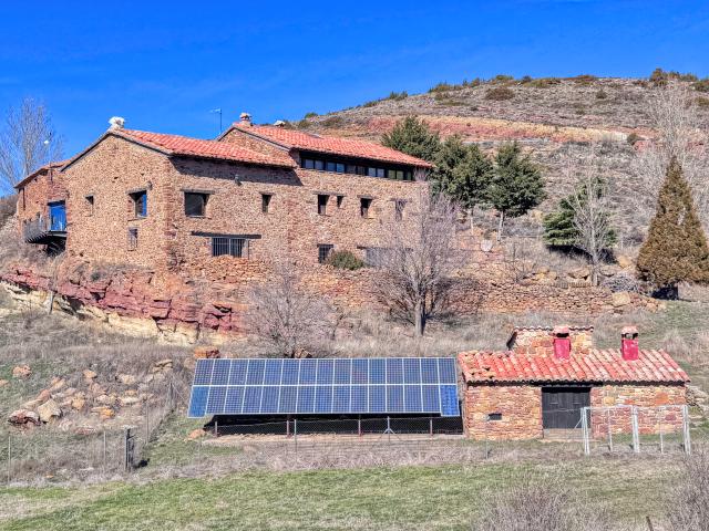 Edificio 1391 m2