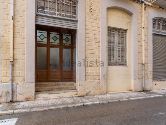 Edificio, Tortosa