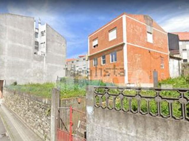 Edificio, A Guarda